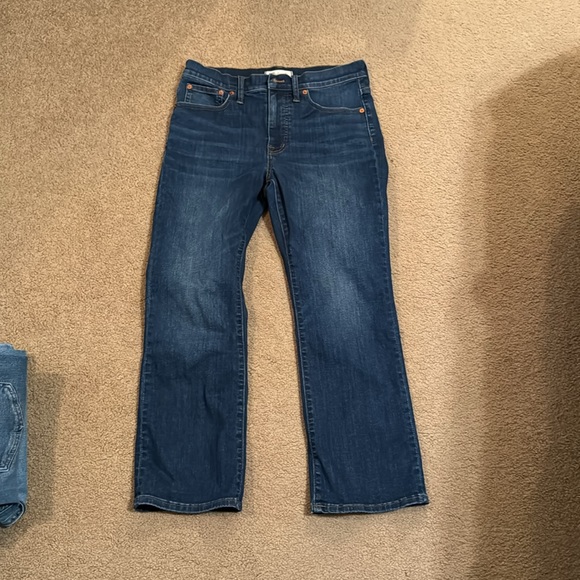 👖Madewell Cali Demi-Boot Jeans in Lockwood Wash - Picture 3 of 9